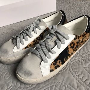 BRAND NEW cheetah print shoes